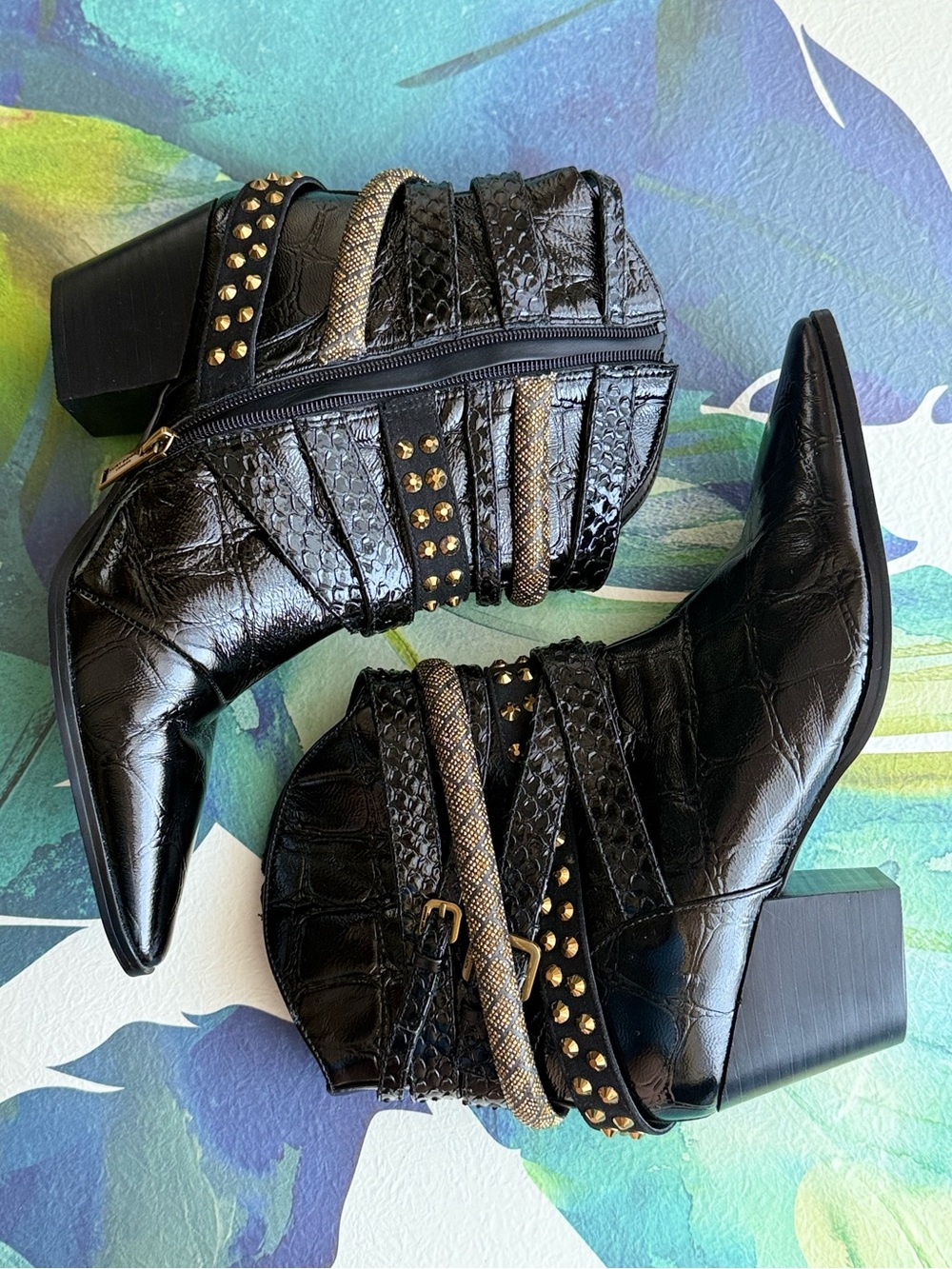 KURT GEIGER BLACK Croc-Embossed Pointed Ankle Booties gold accents western shoes